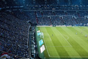 开云体育-美加墨世界杯焦点战，比利亚雷亚尔淘汰赛过关秘鲁的战术密码